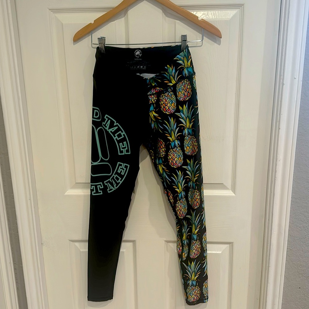 Feed me fight me leggings